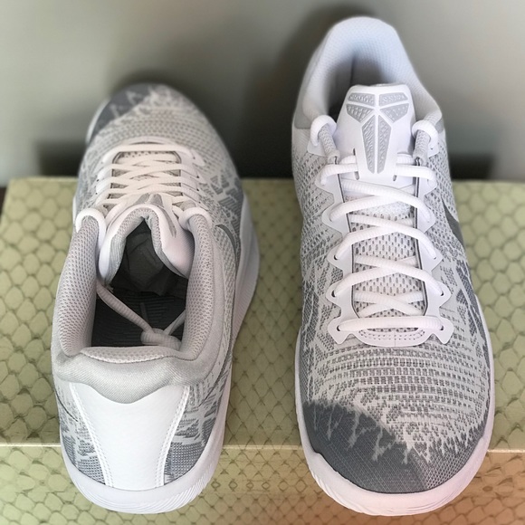 NEW Nike Kobe Mamba Rage White Basketball Elite XI - Picture 6 of 8